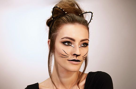 Cat Halloween Makeup Looks Boots