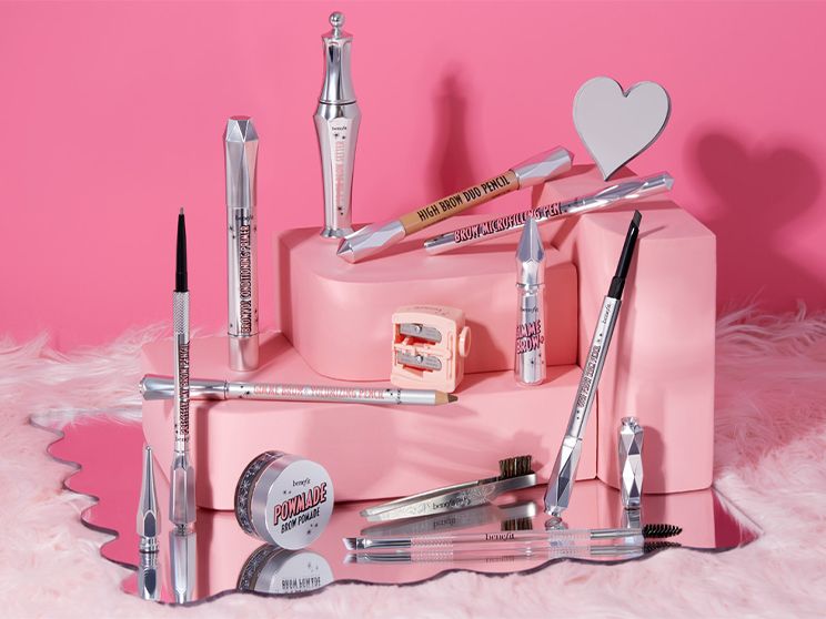 Benefit makeup shop travel kit